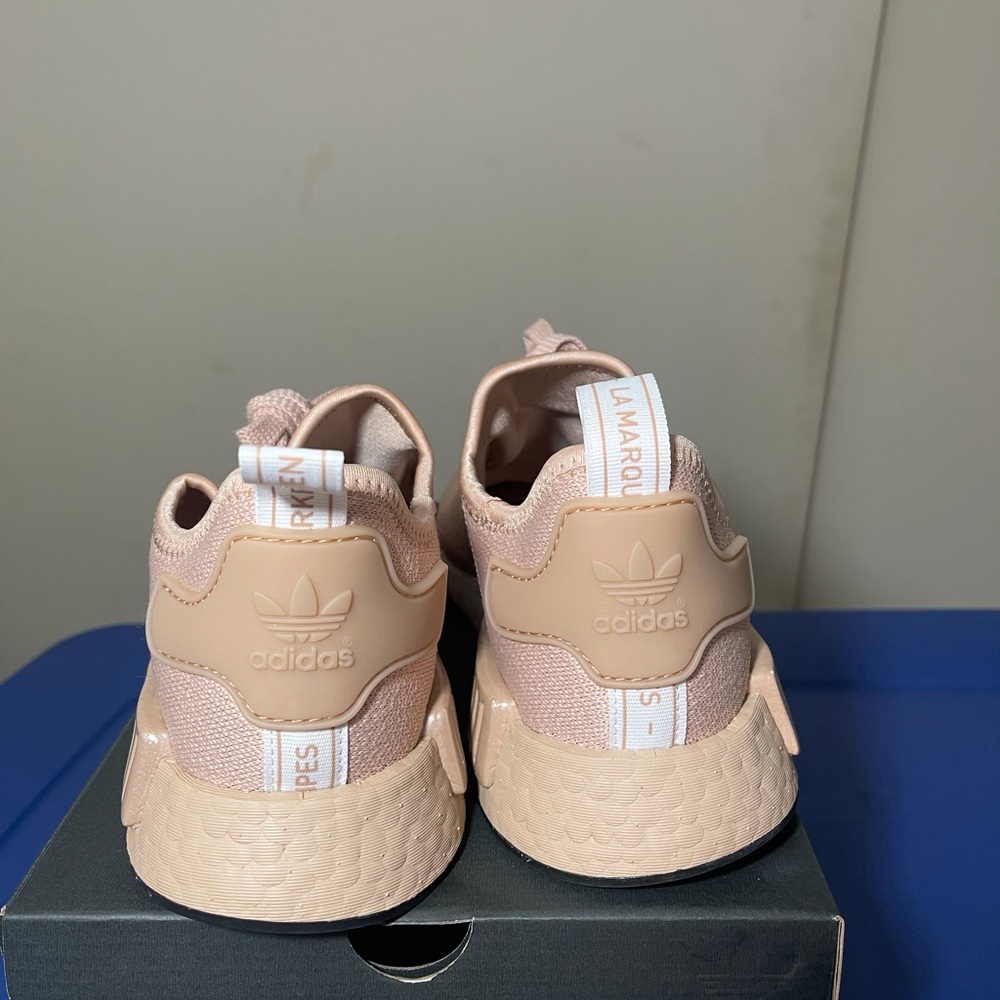 Adidas NMD R1 - Picture 4 of 4